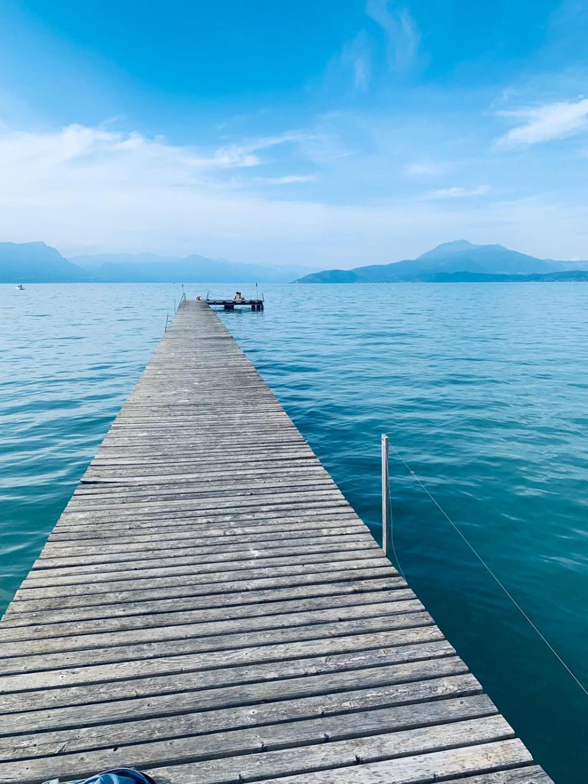 Seeblickwohnung Sirmione - Fronte Lago Mit Privatsteg 외부 사진